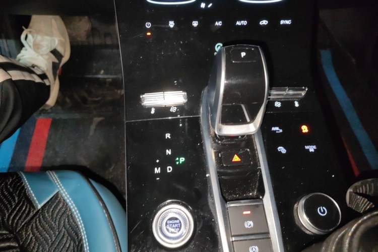 Used Chery Tiggo 8 PLUS 2021 290TGDI DCT Haoting Edition Gear Lever