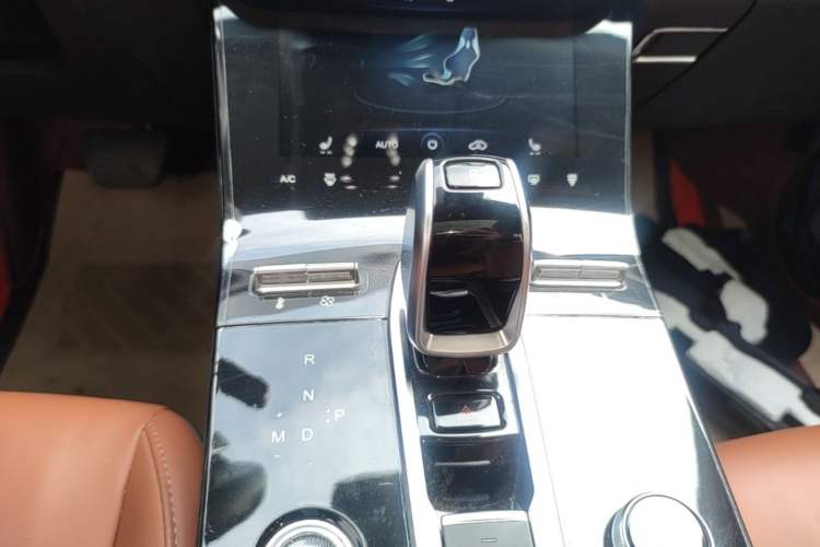 Used Chery Tiggo 8 PLUS 2021 290TGDI DCT Luxury Edition Gear Lever