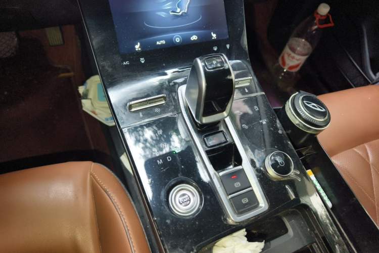 Used Chery Tiggo 8 PLUS 2021 290TGDI DCT Luxury Edition Gear Lever