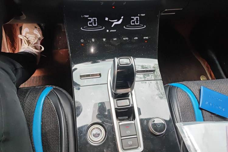 Used Chery Tiggo 8 PLUS 2021 290TGDI DCT Haoting Edition Gear Lever