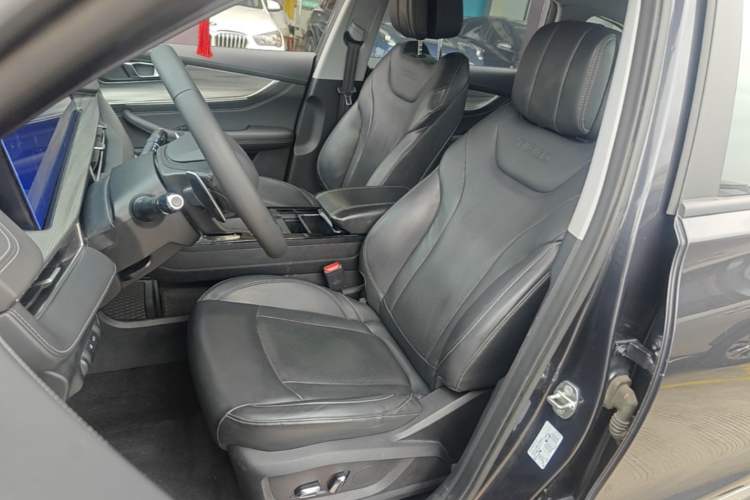 Used Chery Tiggo 8 PLUS 2021 290TGDI DCT Haoting Edition+ Left Front Seat