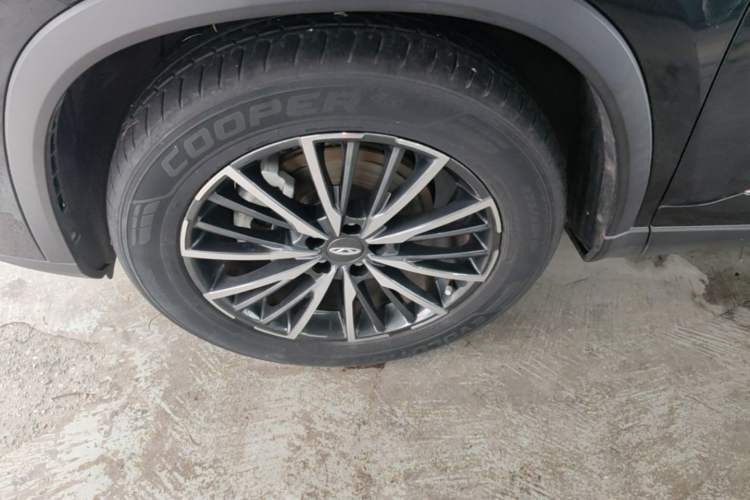 Used Chery Tiggo 8 PLUS 2021 290TGDI DCT Haoting Edition Left Front Wheel Hub