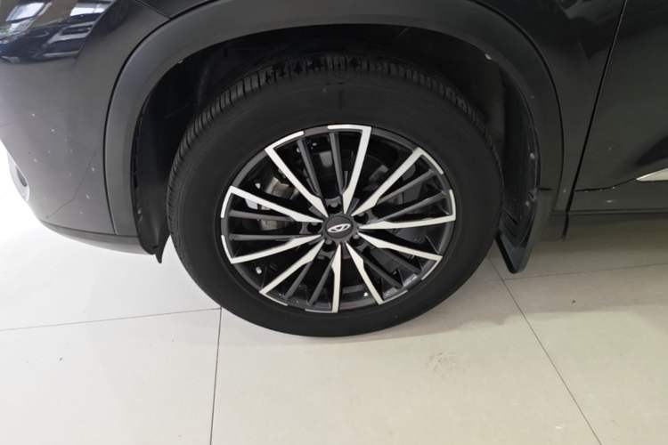 Used Chery Tiggo 8 PLUS 2021 290TGDI DCT Luxury Edition Left Front Wheel Hub