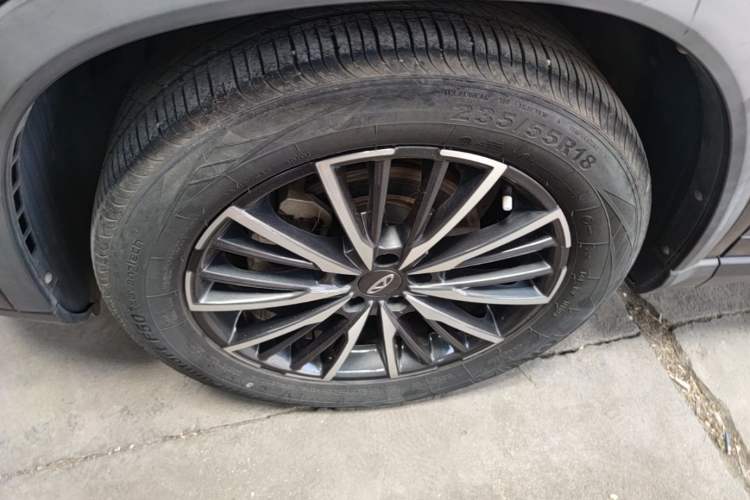 Used Chery Tiggo 8 PLUS 2021 290TGDI DCT Luxury Edition Left Front Wheel Hub