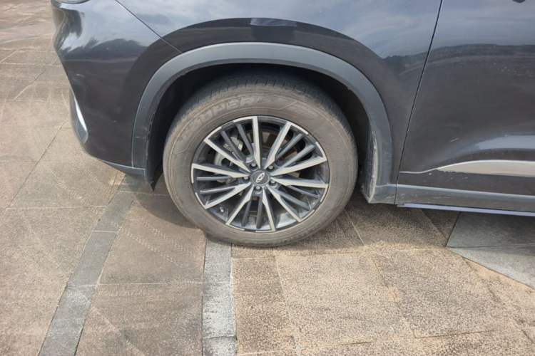 Used Chery Tiggo 8 PLUS 2021 290TGDI DCT Luxury Edition Left Front Wheel Hub