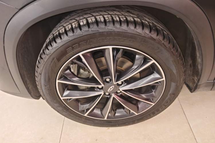 Used Chery Tiggo 8 PLUS 2021 290TGDI DCT Haoyao Edition Left Front Wheel Hub