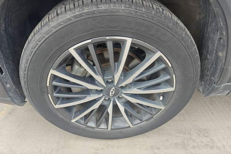 Used Chery Tiggo 8 PLUS 2021 290TGDI DCT Haoting Edition+ Left Front Wheel Hub