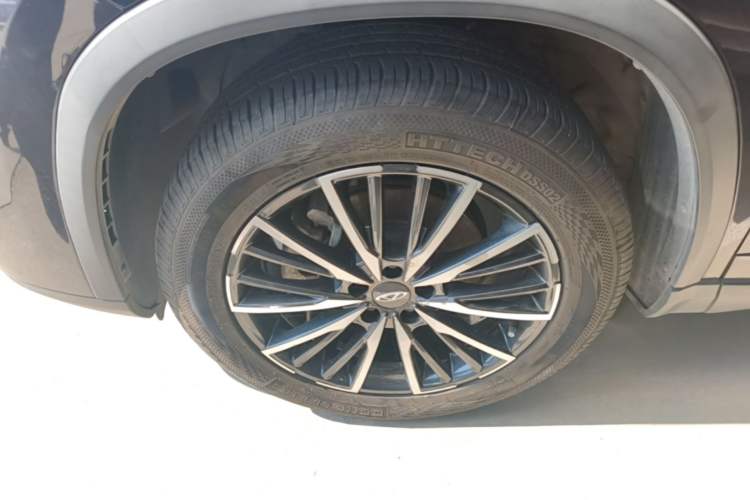 Used Chery Tiggo 8 PLUS 2021 290TGDI DCT Luxury Edition Left Front Wheel Hub