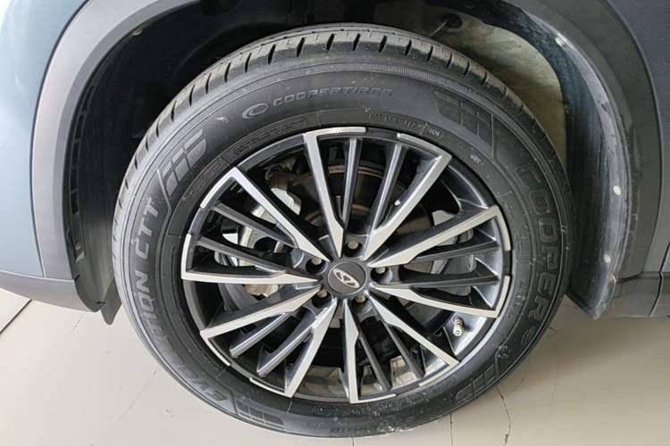 Used Chery Tiggo 8 PLUS 2021 290TGDI DCT Haoting Edition Left Front Wheel Hub
