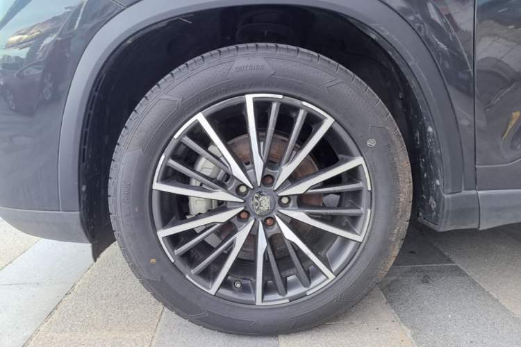 Used Chery Tiggo 8 PLUS 2021 290TGDI DCT Luxury Edition Left Front Wheel Hub