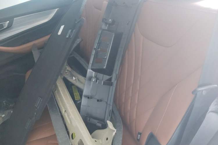 Used Chery Tiggo 8 PLUS 2021 290TGDI DCT Haoting Edition+ Left Rear Seat