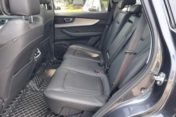 Used Chery Tiggo 8 PLUS 2021 290TGDI DCT Haoting Edition+ Left Rear Seat