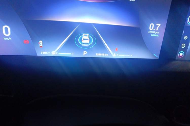 Used Chery Tiggo 8 PLUS 2021 290TGDI DCT Luxury Edition Odometer Close Up