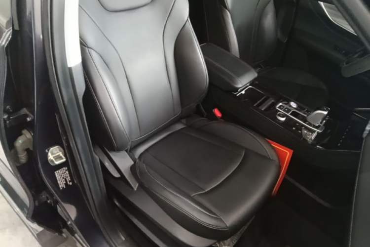 Used Chery Tiggo 8 PLUS 2021 290TGDI DCT Haoting Edition+ Right Front Seat