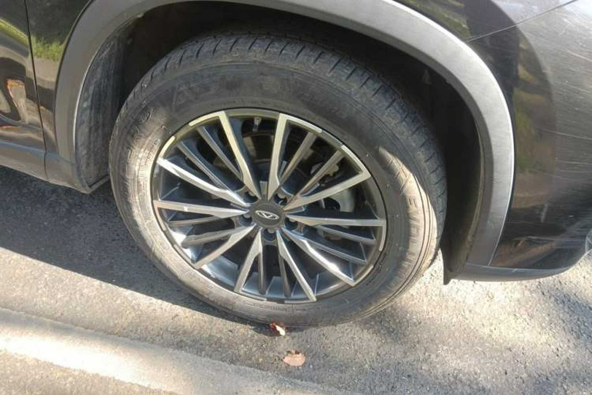 Used Chery Tiggo 8 PLUS 2021 290TGDI DCT Luxury Edition Right Front Wheel Hub