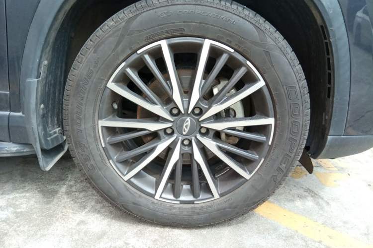 Used Chery Tiggo 8 PLUS 2021 290TGDI DCT Haoting Edition Right Front Wheel Hub