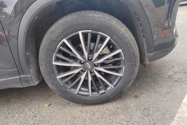 Used Chery Tiggo 8 PLUS 2021 290TGDI DCT Luxury Edition Right Front Wheel Hub