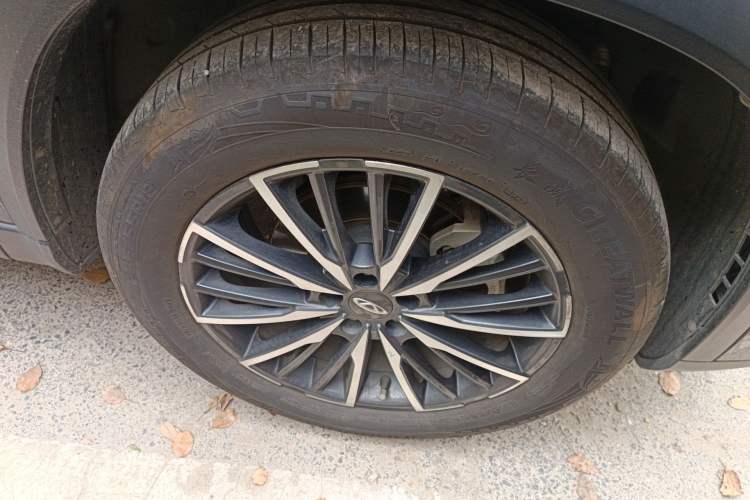 Used Chery Tiggo 8 PLUS 2021 290TGDI DCT Haoting Edition Right Front Wheel Hub
