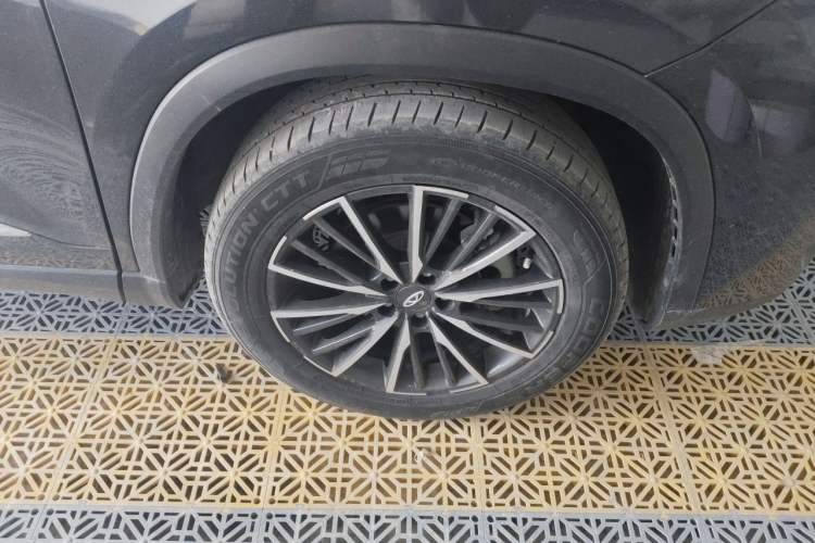 Used Chery Tiggo 8 PLUS 2021 290TGDI DCT Haoting Edition+ Right Front Wheel Hub