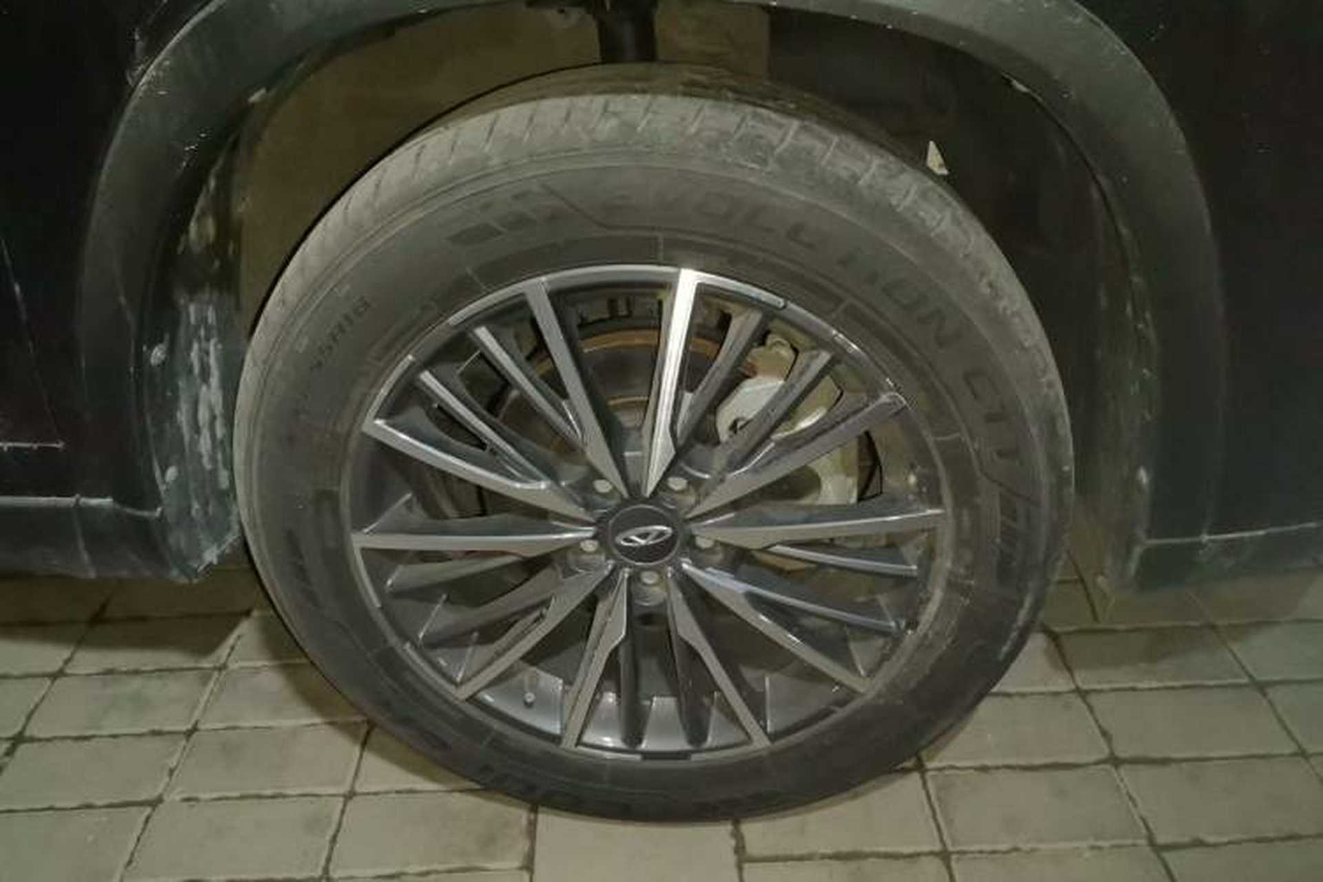 Used Chery Tiggo 8 PLUS 2021 290TGDI DCT Luxury Edition Right Front Wheel Hub