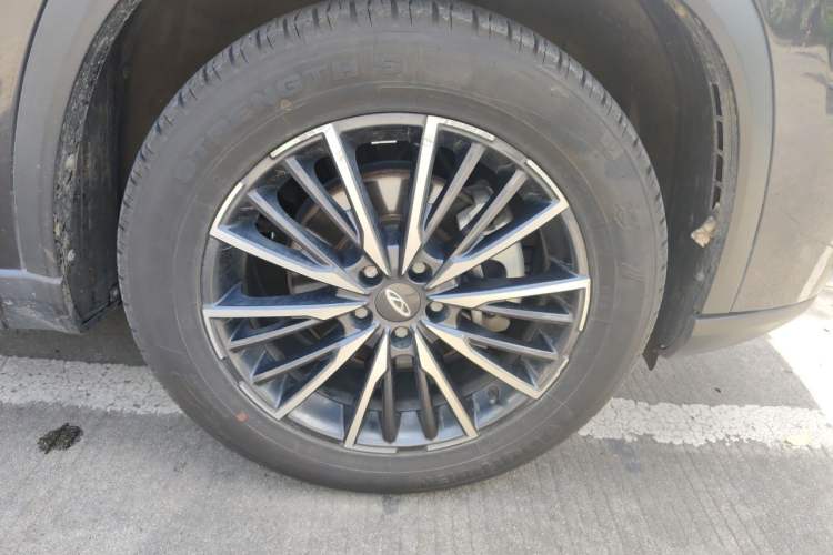 Used Chery Tiggo 8 PLUS 2021 290TGDI DCT Haoting Edition Right Front Wheel Hub