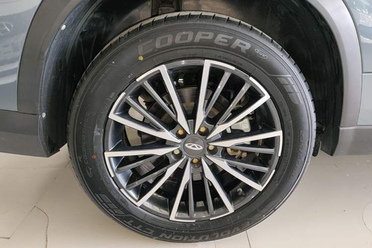 Used Chery Tiggo 8 PLUS 2021 290TGDI DCT Haoting Edition Right Rear Wheel Hub