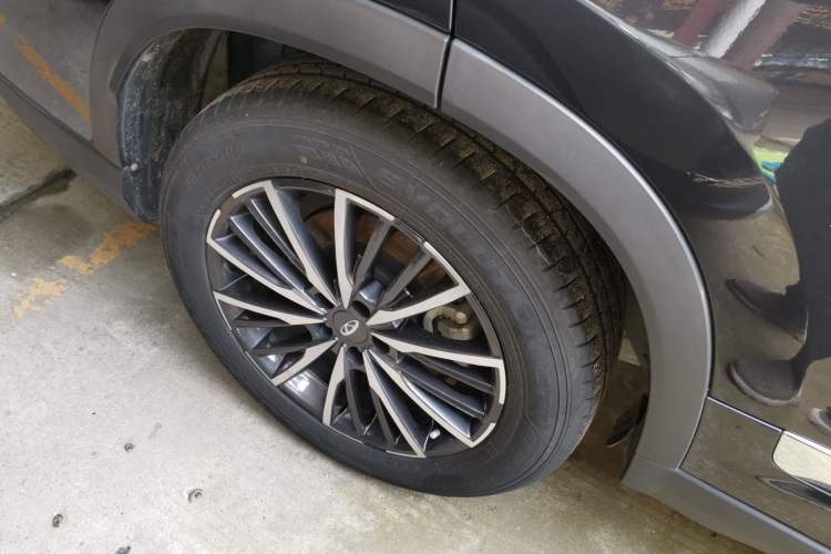 Used Chery Tiggo 8 PLUS 2021 290TGDI DCT Haoting Edition Right Rear Wheel Hub