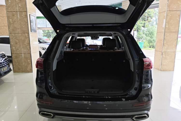 Used Chery Tiggo 8 PLUS 2021 290TGDI DCT Luxury Edition Trunk