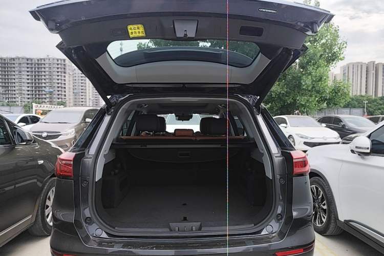Used Chery Tiggo 8 PLUS 2021 290TGDI DCT Luxury Edition Trunk