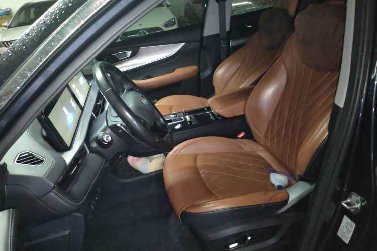 Used Chery Tiggo 8 PLUS 2021 290TGDI DCT Luxury Edition Left Front Seat