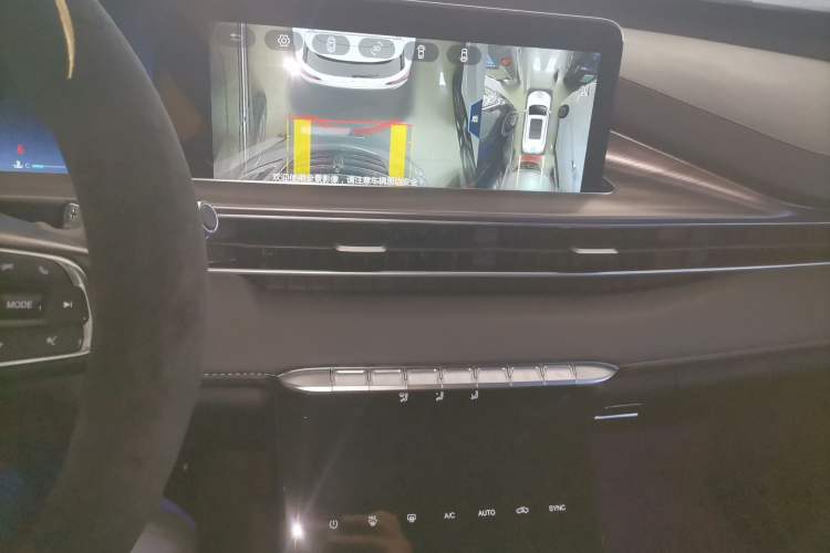 Used Chery Tiggo 8 PLUS 2021 290TGDI DCT Haoting Edition Audio And AC Panel