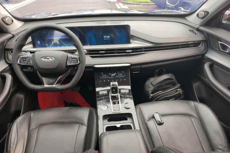 Used Chery Tiggo 8 PLUS 2021 290TGDI DCT Haoting Edition Center Console