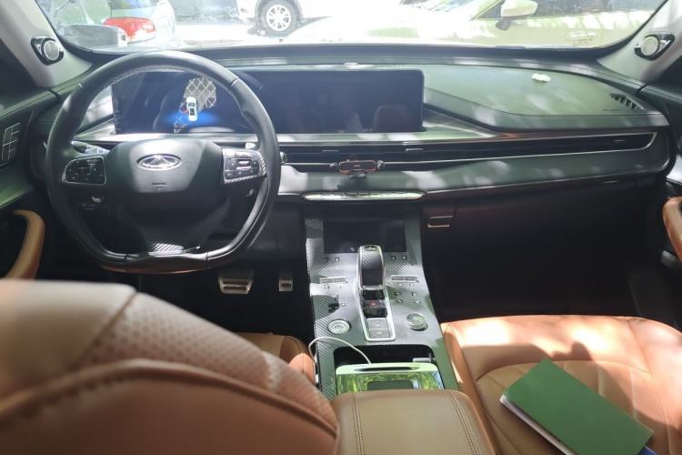 Used Chery Tiggo 8 PLUS  Center Console