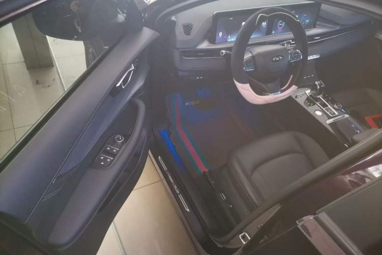 Used Chery Tiggo 8 PLUS 2021 290TGDI DCT Haoting Edition Driver Seat