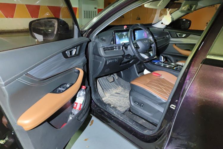 Used Chery Tiggo 8 PLUS 2021 290TGDI DCT Luxury Edition Driver Seat