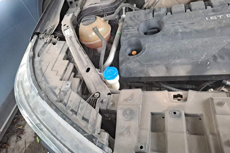 Used Chery Tiggo 8 PLUS 2021 290TGDI DCT Luxury Edition Engine Bay Right