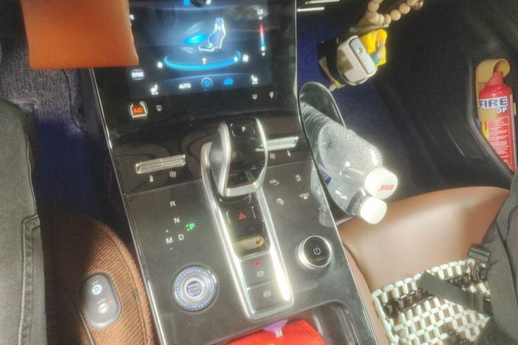 Used Chery Tiggo 8 PLUS  Gear Lever