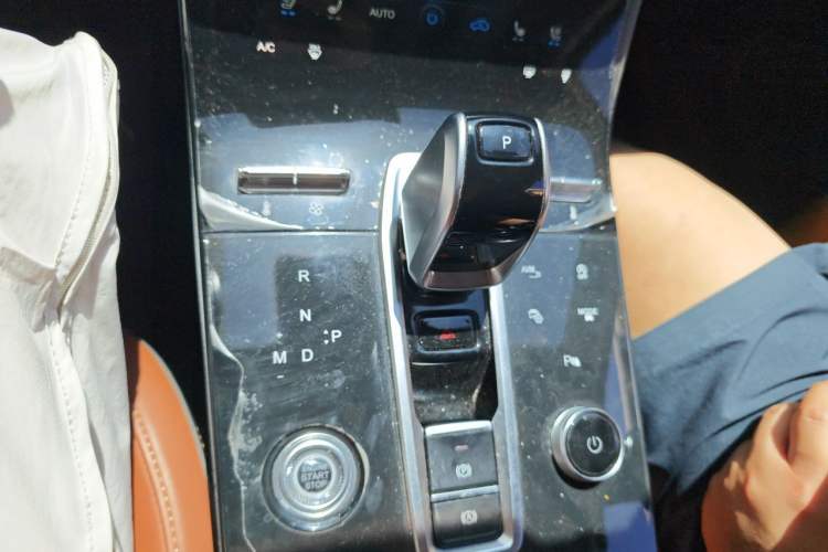 Used Chery Tiggo 8 PLUS 2021 290TGDI DCT Haoyao Edition Gear Lever