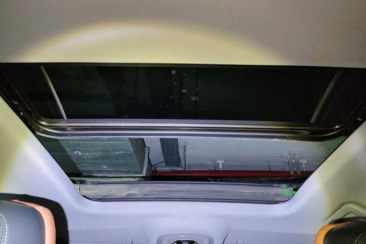 Used Chery Tiggo 8 PLUS 2021 290TGDI DCT Luxury Edition Headliner