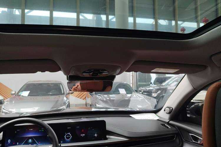 Used Chery Tiggo 8 PLUS 2021 290TGDI DCT Luxury Edition Headliner