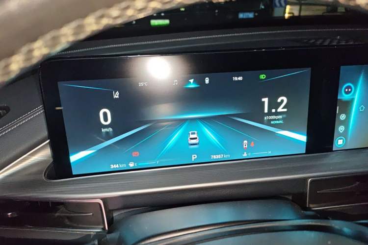 Used Chery Tiggo 8 PLUS 2021 290TGDI DCT Luxury Edition Instrument Cluster