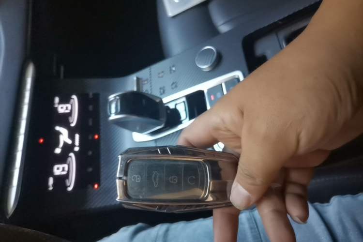 Used Chery Tiggo 8 PLUS 2021 290TGDI DCT Haoting Edition Interior 1