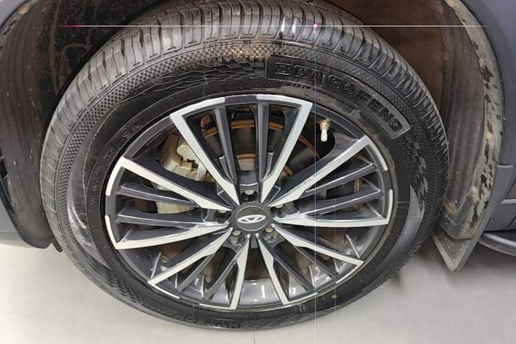 Used Chery Tiggo 8 PLUS 2021 290TGDI DCT Luxury Edition Left Front Wheel Hub