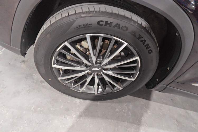 Used Chery Tiggo 8 PLUS 2021 290TGDI DCT Luxury Edition Left Front Wheel Hub