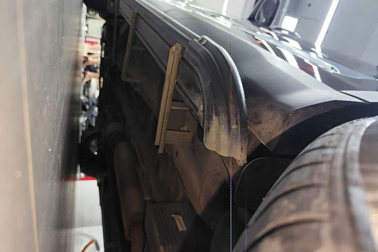 Used Chery Tiggo 8 PLUS 2021 290TGDI DCT Luxury Edition Left Side Sill