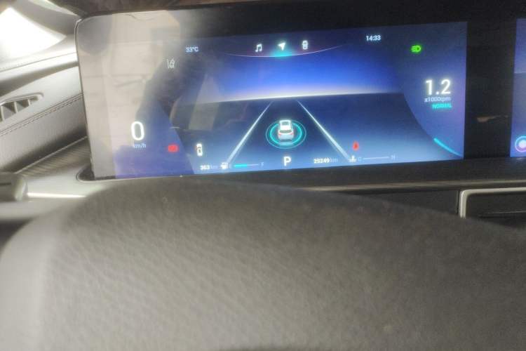 Used Chery Tiggo 8 PLUS  Odometer Close Up