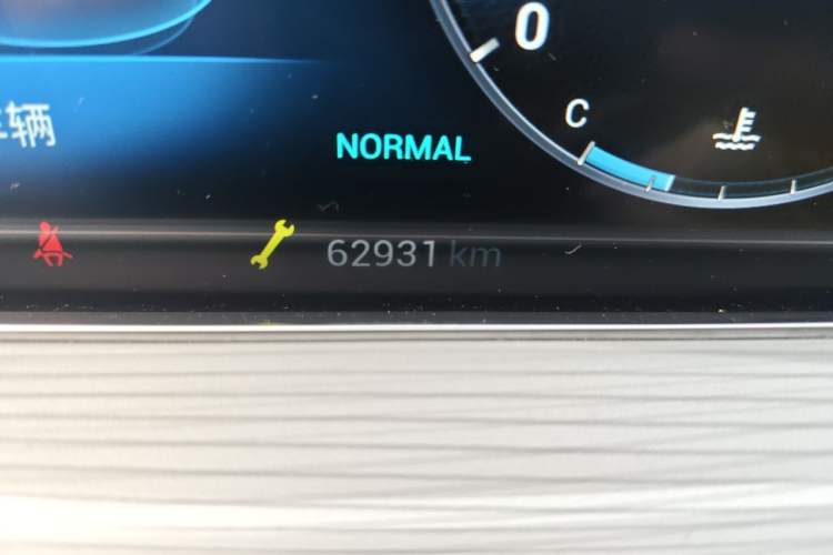 Used Chery Tiggo 8 PLUS 2021 290TGDI DCT Haoting Edition Odometer Close Up