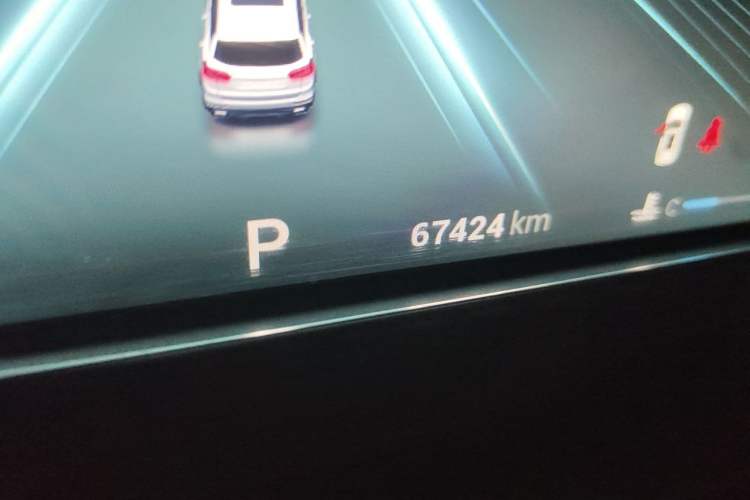 Used Chery Tiggo 8 PLUS 2021 290TGDI DCT Haoting Edition Odometer Close Up