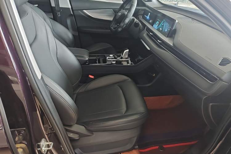 Used Chery Tiggo 8 PLUS 2021 290TGDI DCT Haoting Edition Right Front Seat