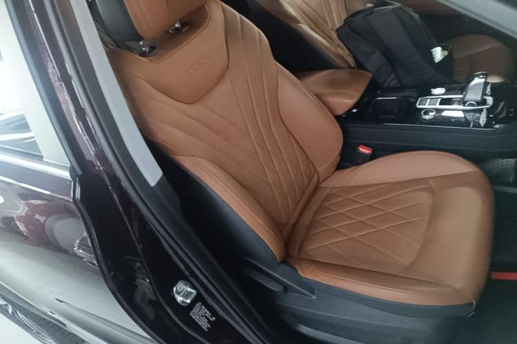 Used Chery Tiggo 8 PLUS 2021 290TGDI DCT Luxury Edition Right Front Seat